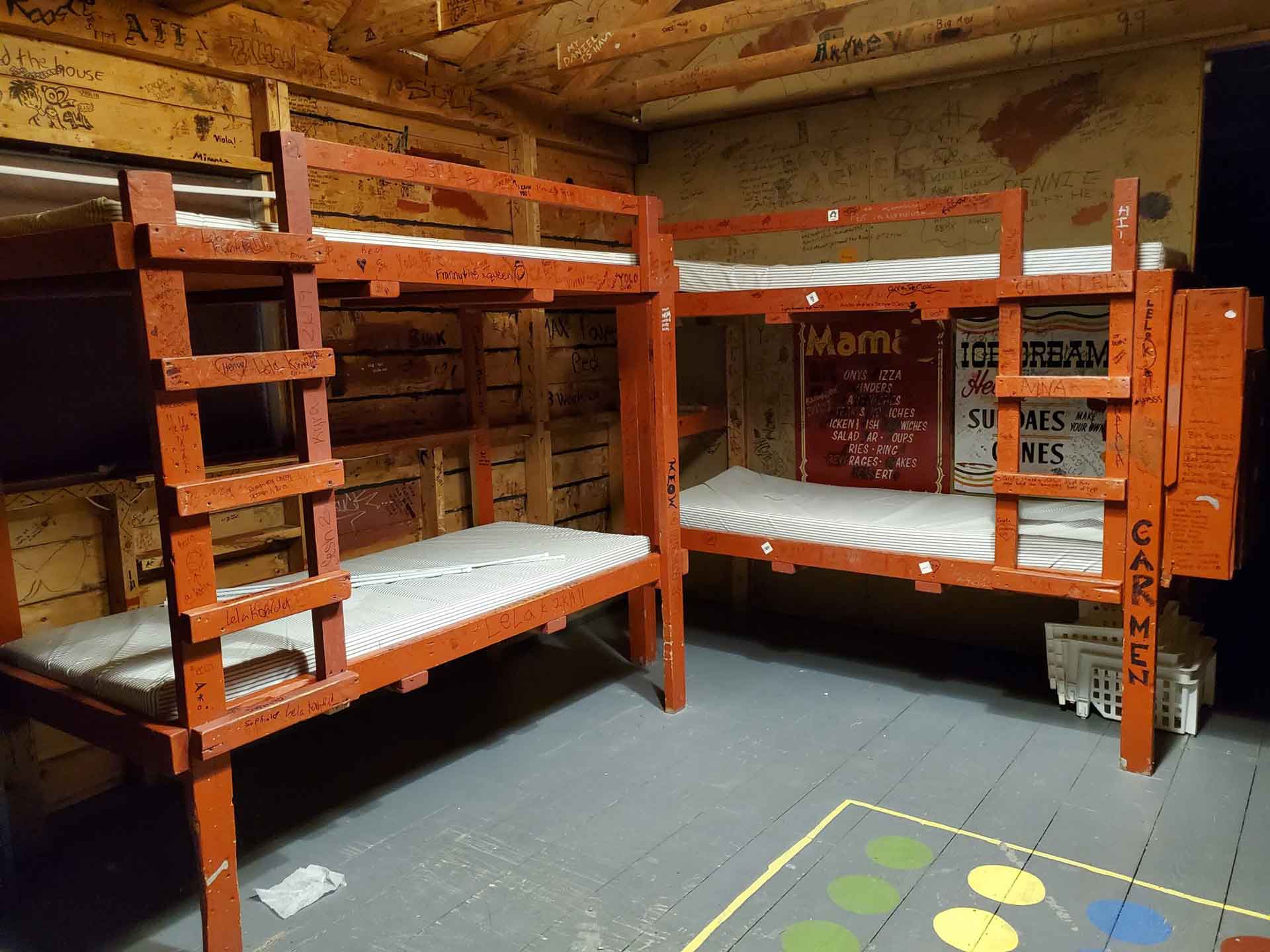 About Point CounterPoint svg%3E